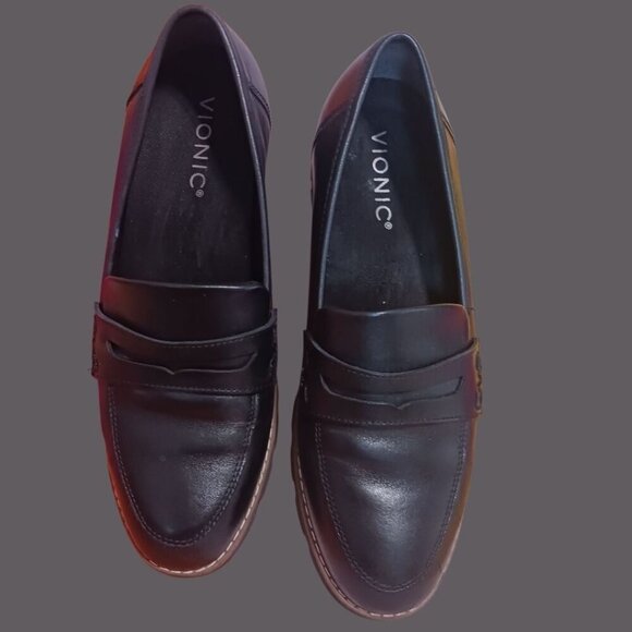 Vionic Cheryl II Lug Penny Loafer Women’s  With Lugged Outsole 6.5 - Picture 1 of 15